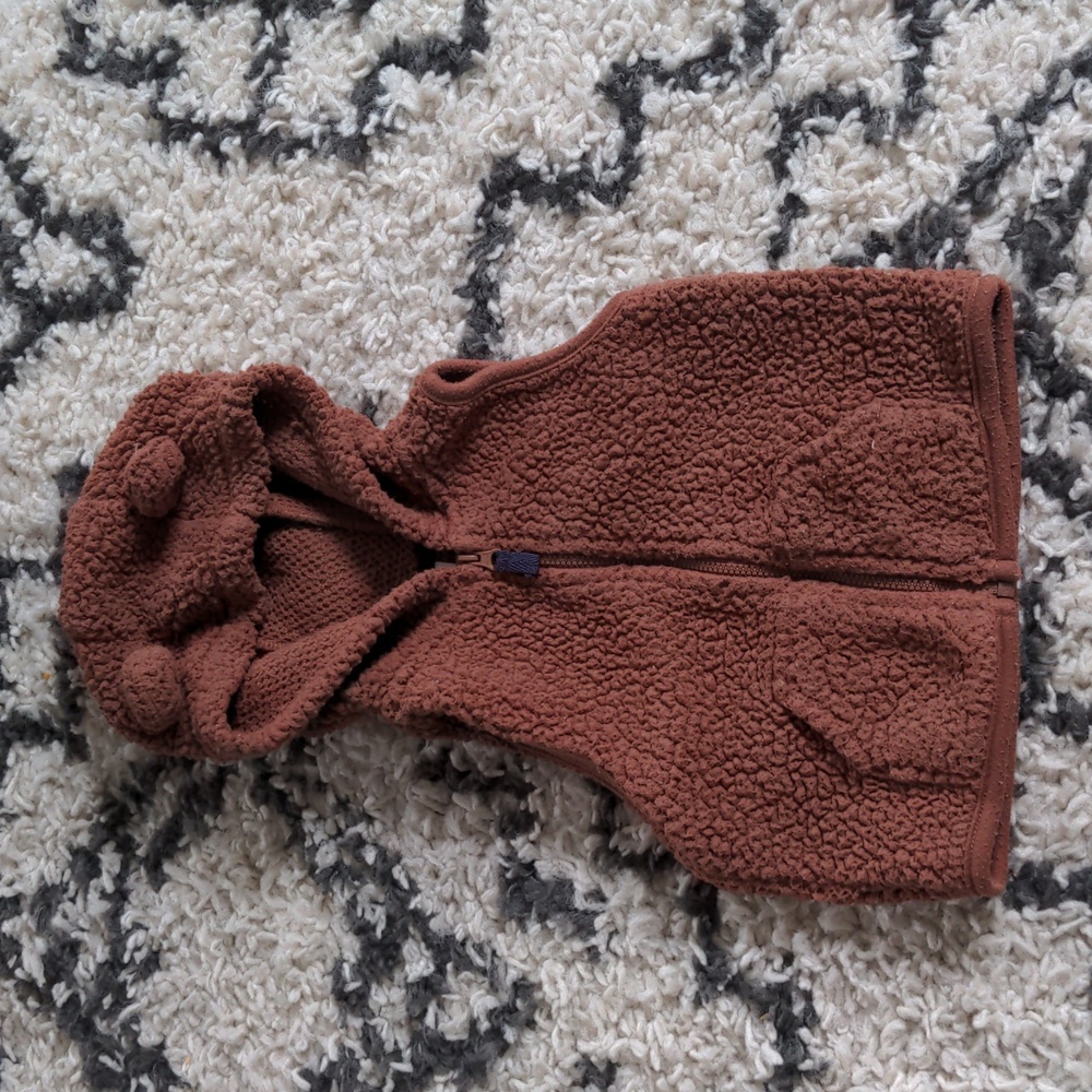 Carter's brown bear warm 12 month vest
